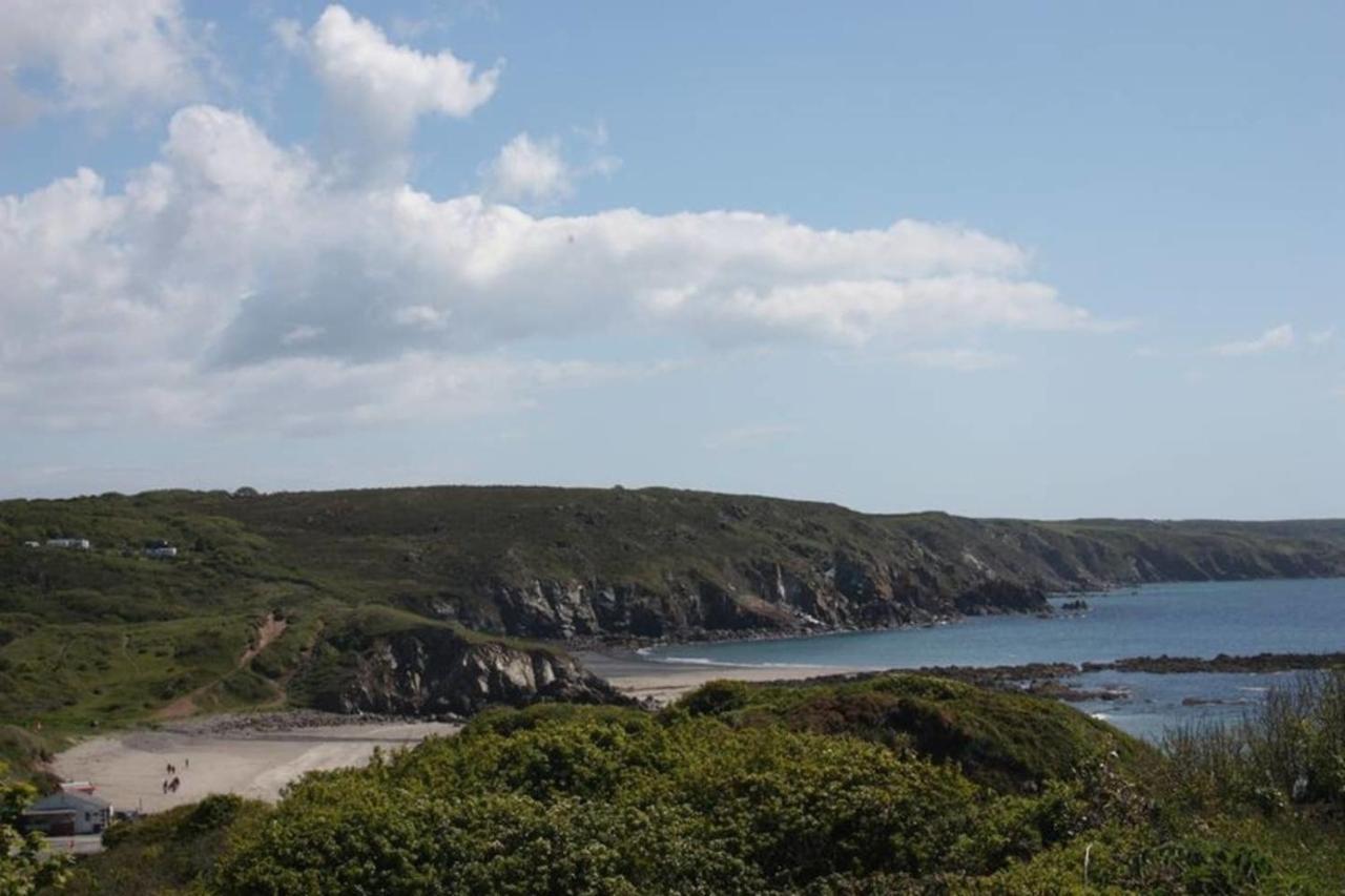 Wellspring Cottage Nr Kynance Cove Lizard Luaran gambar